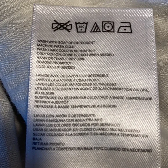 Quicksilver men’s shorts. Size 32. - Picture 5 of 5